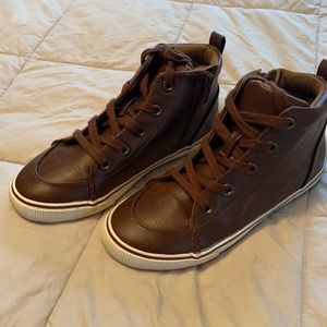 Boys brown zip dress shoe